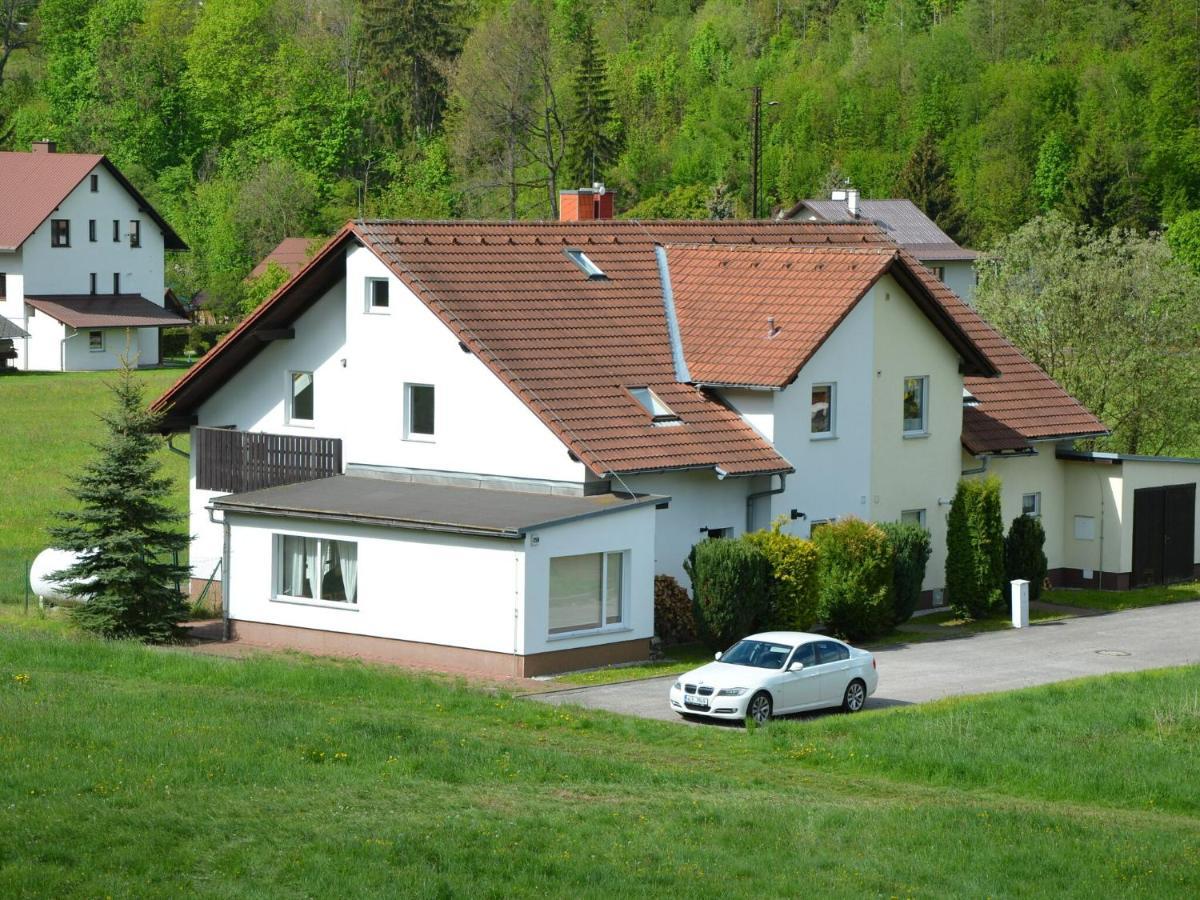 Apartment In Bohemian With Private Terrace Dolni Lanov 객실 사진